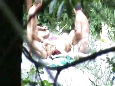 ম্যাসেজ স্যুইচ আপ  ভিডিও (লিলি লেবিউ, র্যামন)